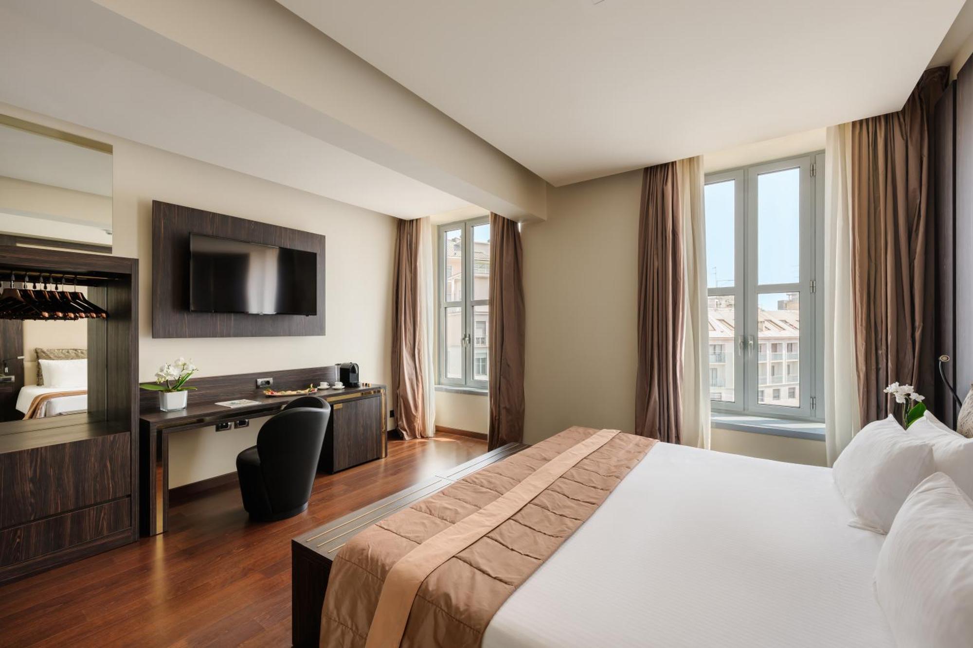 Hotel The Square Milano Duomo - Preferred Hotels & Resorts Exterior photo